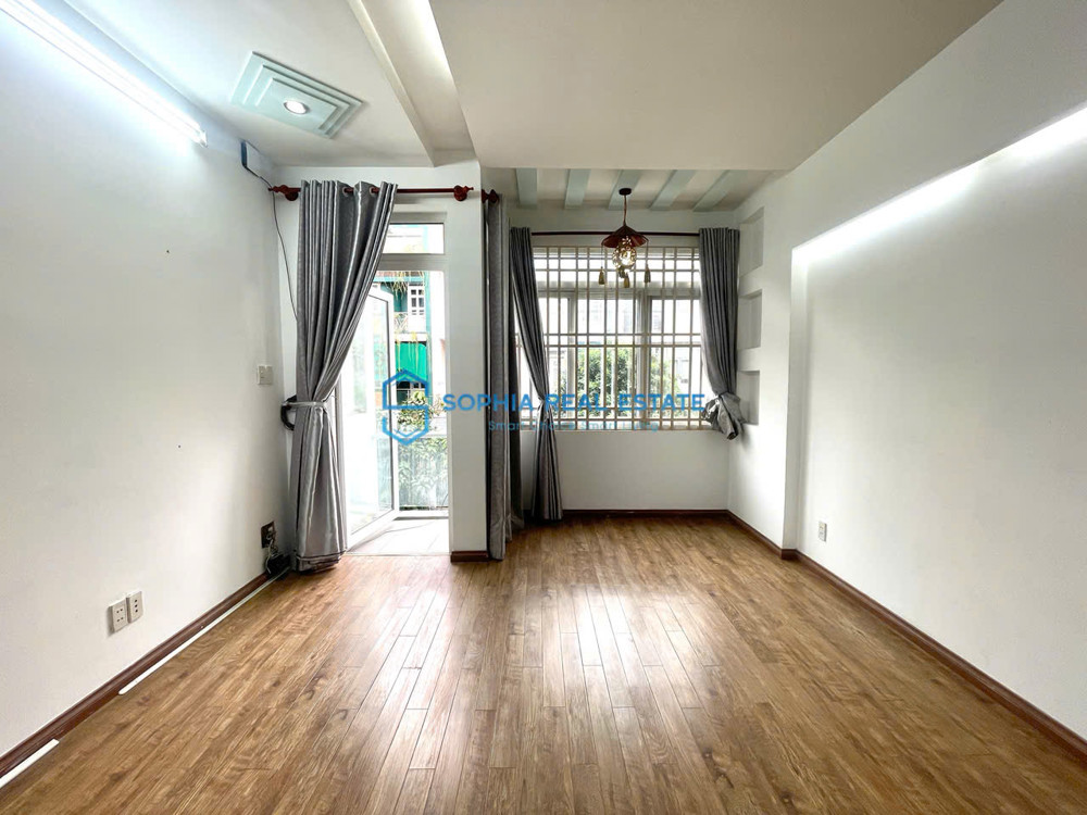 Nhà 4X20m Bùi Tá Hán, 4Pn, Sân Thượng, Cạnh Công Viên, 32 Triệu