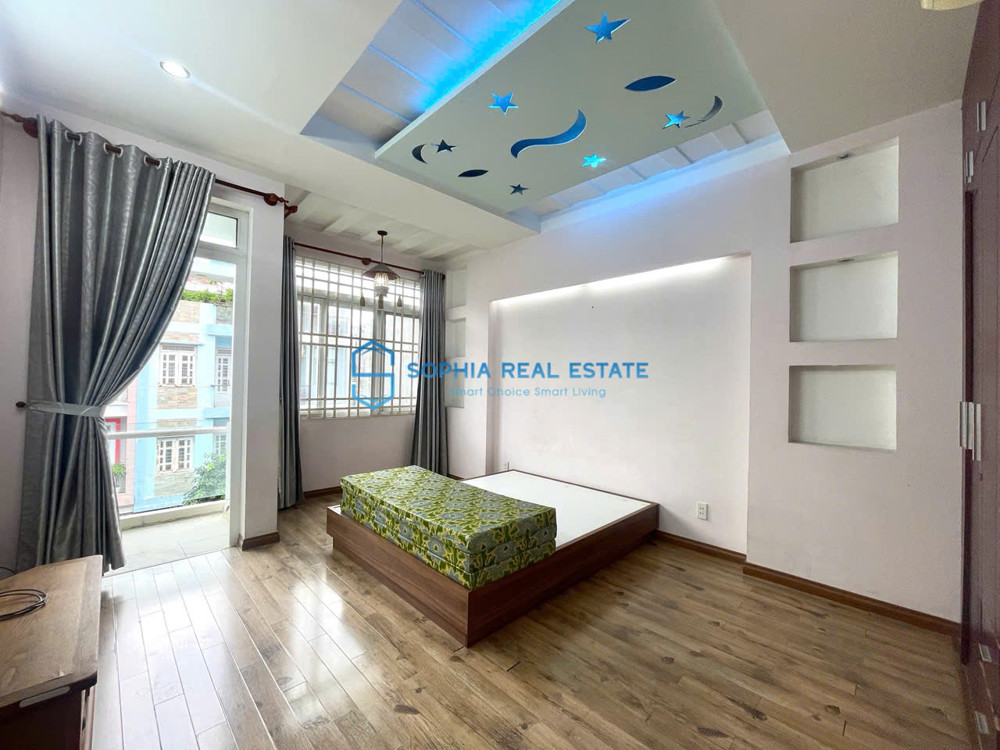 Nhà 4X20m Bùi Tá Hán, 4Pn, Sân Thượng, Cạnh Công Viên, 32 Triệu