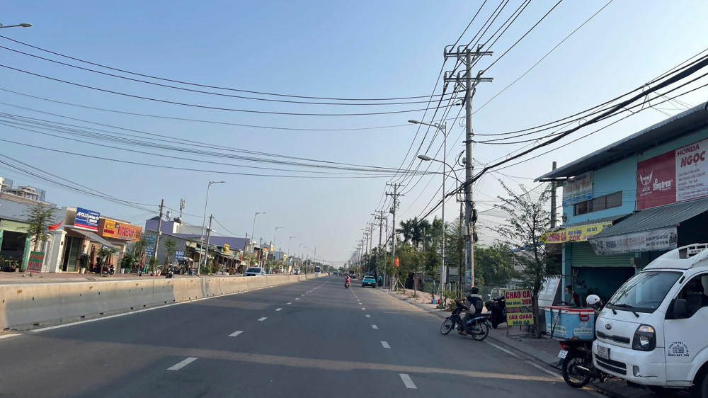 Cho Thuê 1000M2 14X55 Kho Có Sẵn Pccc Đường Container 40F