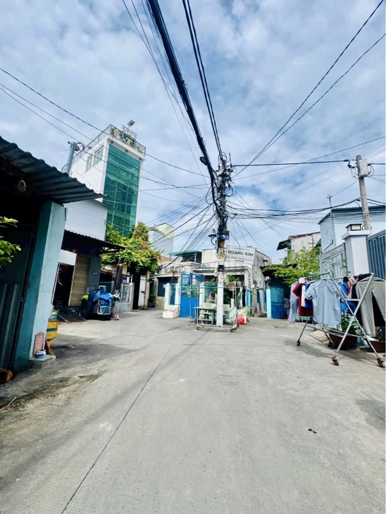 Bán Nhà Góc 2 Mặt Tiền - Hẻm Xe Hơi - Bình Đông, Quận 8- 63M2 - 4 Tầng - Chỉ 4.68 Tỷ- Lh 0784968131