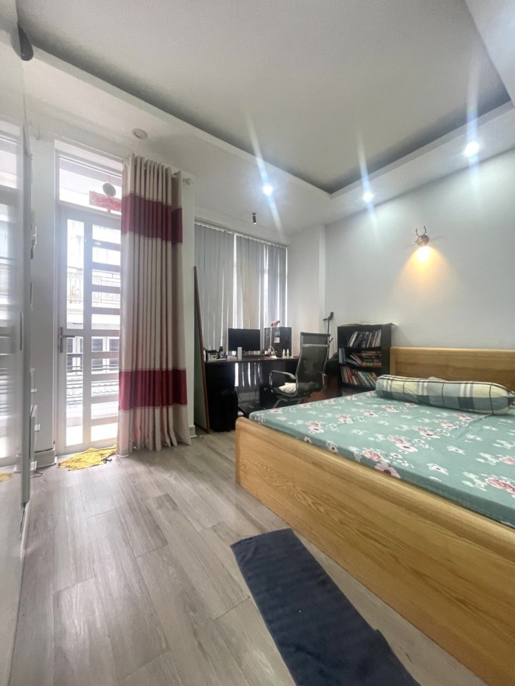 Bán Nhà 3 Tầng Đường Số 30, Linh Đông, Thủ Đức, Tp Hcm. Dt 50M2, Giá 6,78 Tỷ, Sổ Hồng Riêng