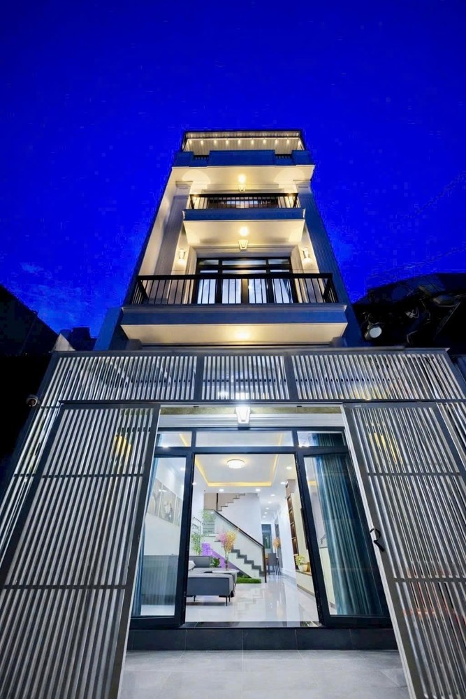 Nhà Mới Nguyễn Văn Quỳ, 3 Tầng, 4X16m, Dân Cư Đông Đúc, 7.2 Tỷ