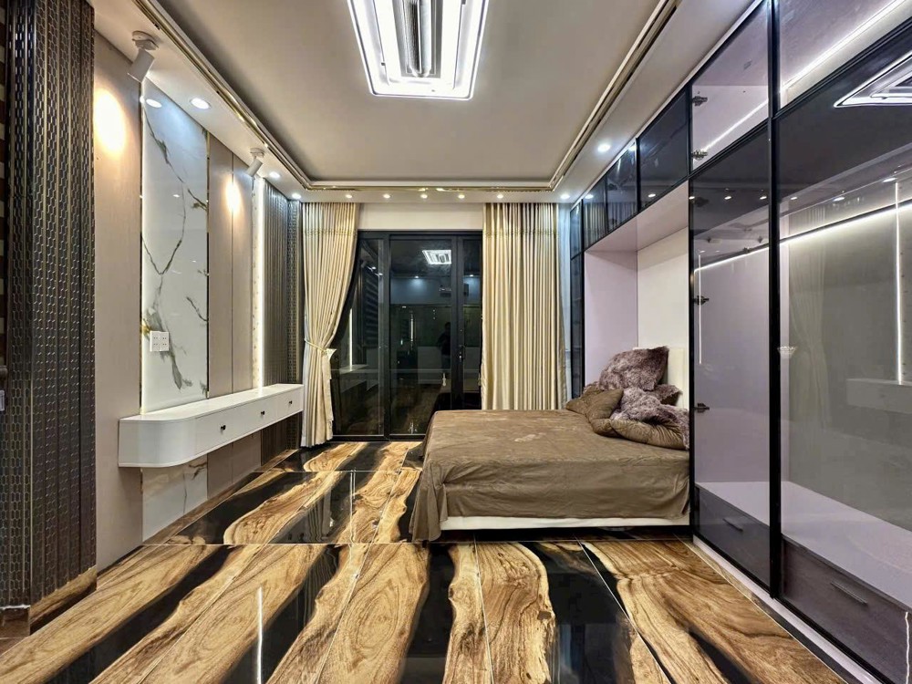 Nhà Có Thang Máy, Huỳnh Tấn Phát, Ngang 8.5M, Full Nội Thất