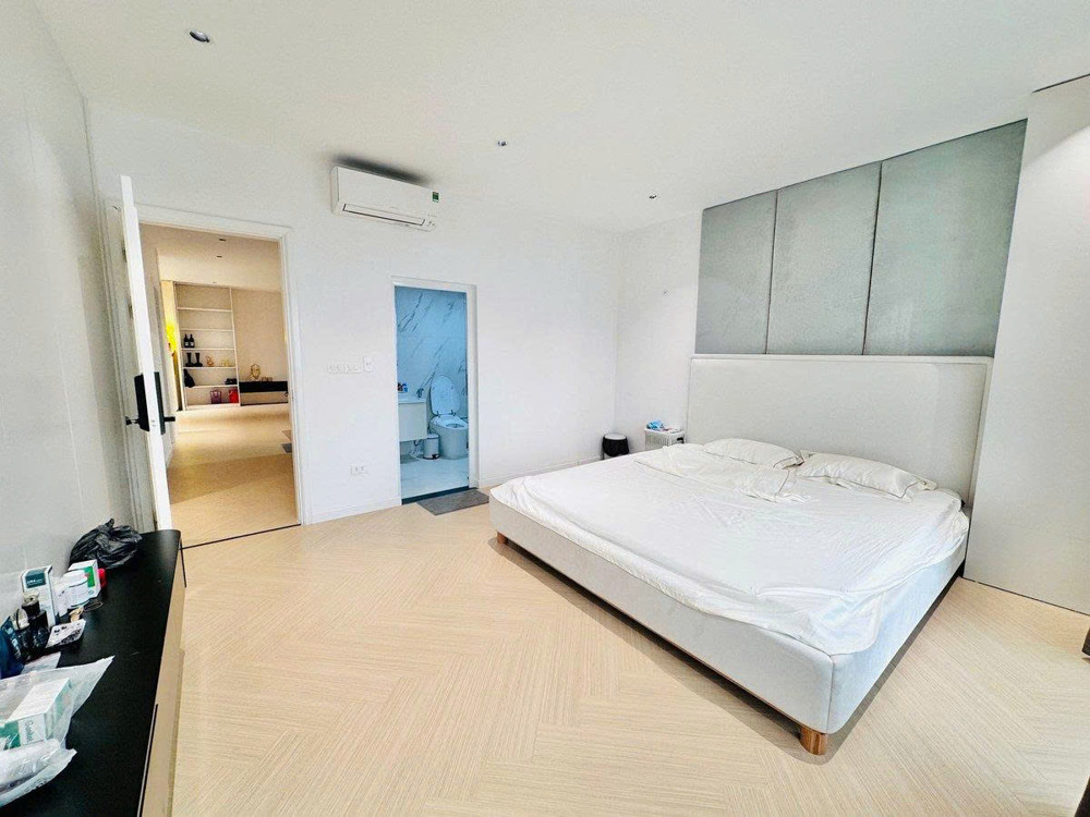Chung Cư Cao Cấp - Mp Đống Đa - 3 Ngủ 2 Wc Đống Đa Mặt Phố Thái Hà Tầng 14