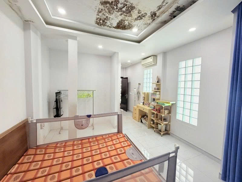Bán Nhà 2 Mặt Tiền Phạm Văn Hai - Cách Mạng Tháng 8, 4,5X16m, 4 T, Hđt 30 Tr, 13,95 Tỷ