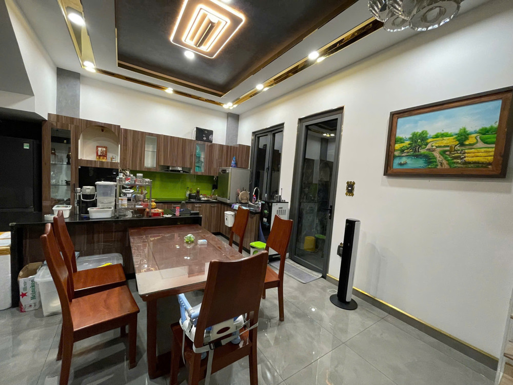 Cần Bán 96M2 6X16 Nhà 3,5 Tấm Đẹp Lung Linh Khu Dân Trí Cao