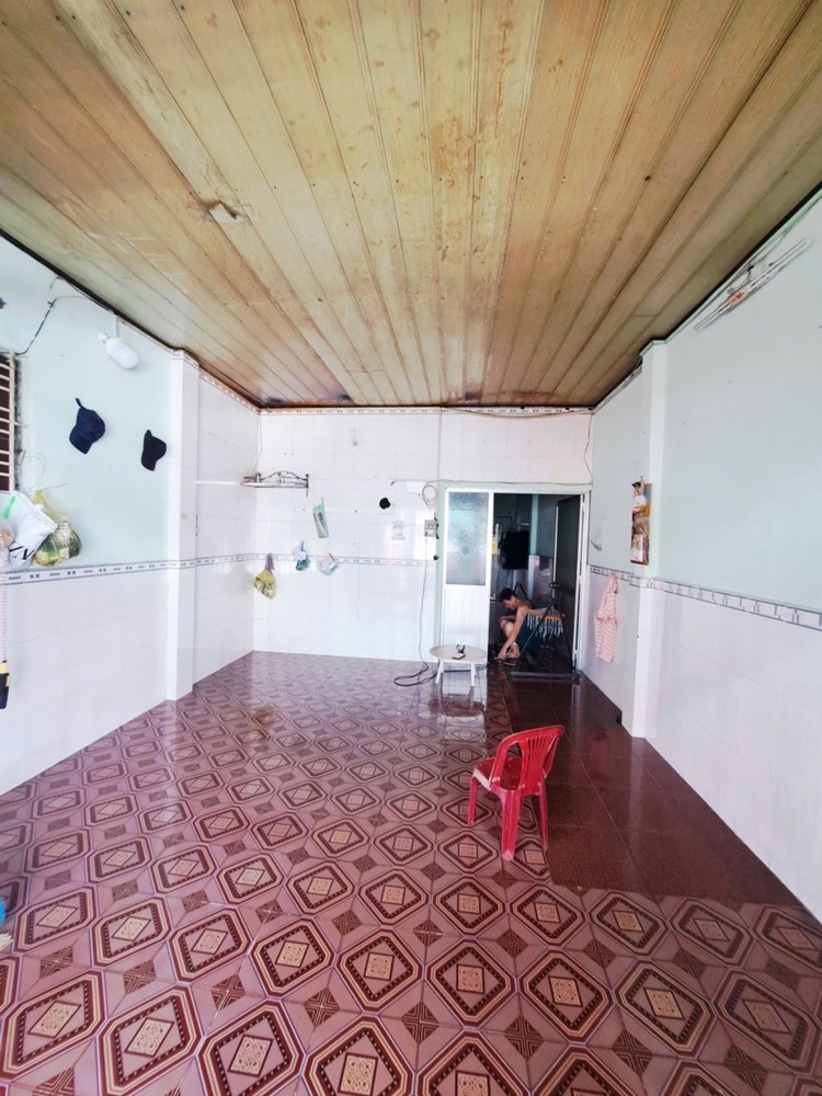 Nhà 2 Tầng Kiên Cố - 56M2 - Ngang 4M Vuông Vức - Sổ Đẹp Hoàn Công - Giáp Tân Phú - Chỉ Vài Bước