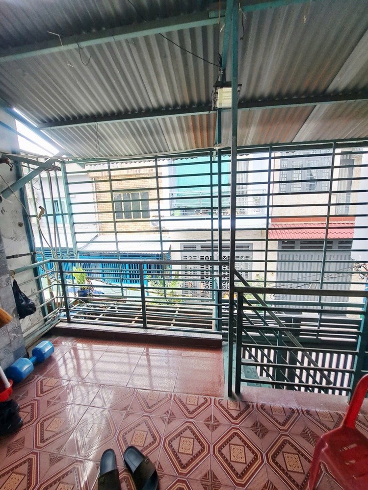 Nhà 2 Tầng Kiên Cố - 56M2 - Ngang 4M Vuông Vức - Sổ Đẹp Hoàn Công - Giáp Tân Phú - Chỉ Vài Bước