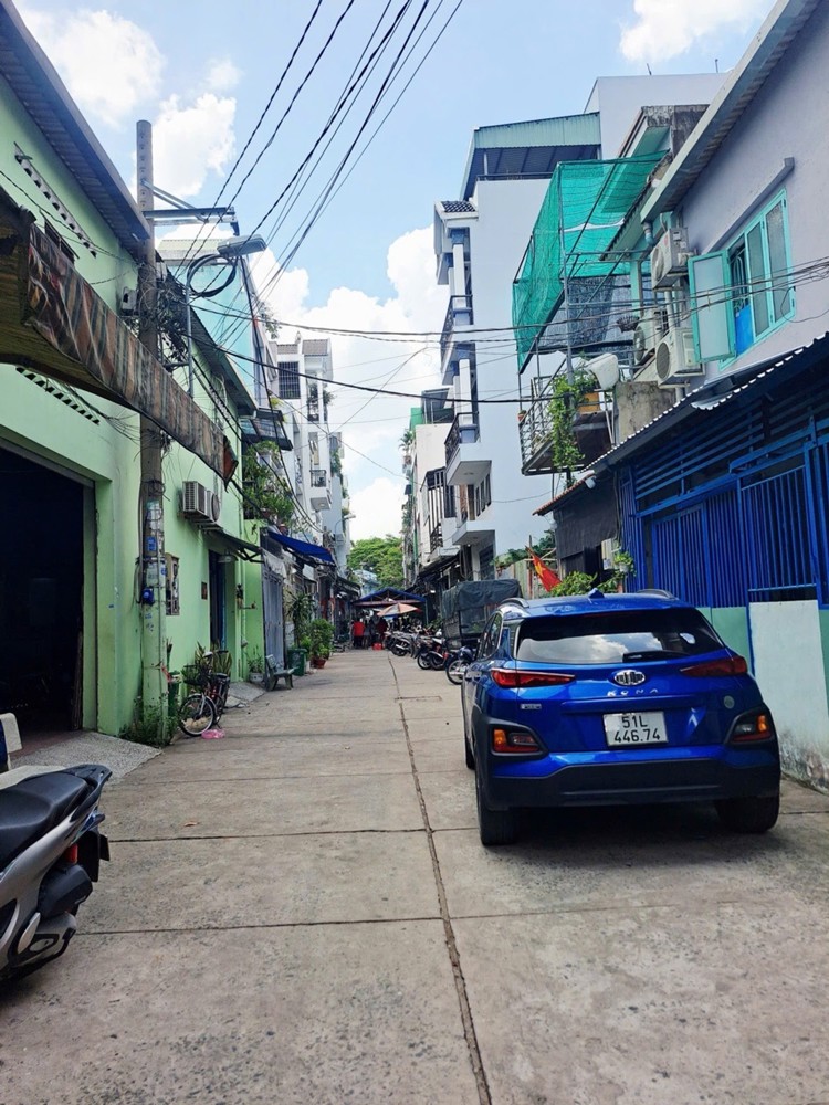 Nhà 2 Tầng Kiên Cố - 56M2 - Ngang 4M Vuông Vức - Sổ Đẹp Hoàn Công - Giáp Tân Phú - Chỉ Vài Bước
