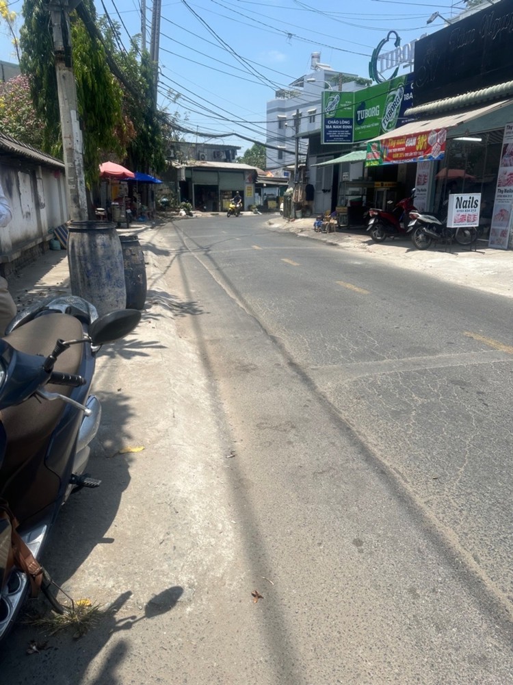 [L2888] Mt Linh Xuân Sát Đ.học Kinh Tế Luật, N.hậu 5.3M 9.X Tỷ
