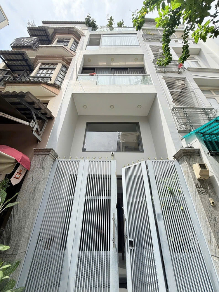 Nhà 5 Tầng Thiết Kế Kiến Trúc Sư, 5Pn, 40M2 Đường Điện Biên Phủ, Quận 3 – 12 Tỷ