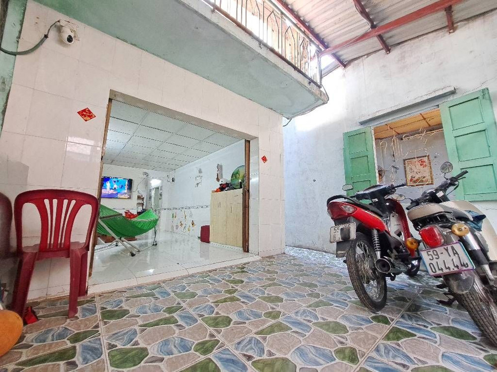 [H2891*] Nhà 2 Tầng Nở Bụng 8M Sát Chợ Hóc Môn – Giá 2.X Tỷ