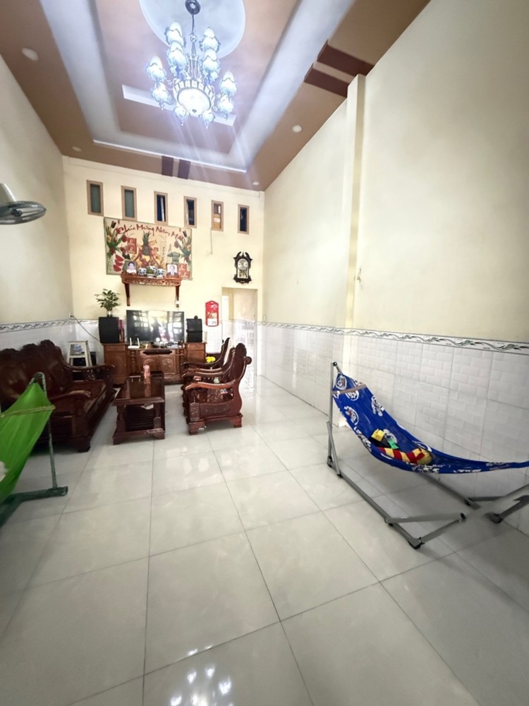 [K2893*] Bán Đất Tặng Nhà Vuông A4 Sát Đh Kinh Tế Luật – Giá 8.X Tỷ