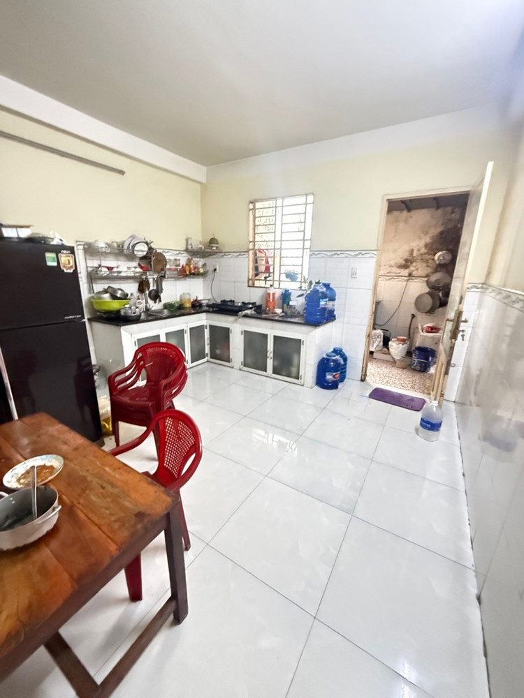 [K2893*] Bán Đất Tặng Nhà Vuông A4 Sát Đh Kinh Tế Luật – Giá 8.X Tỷ