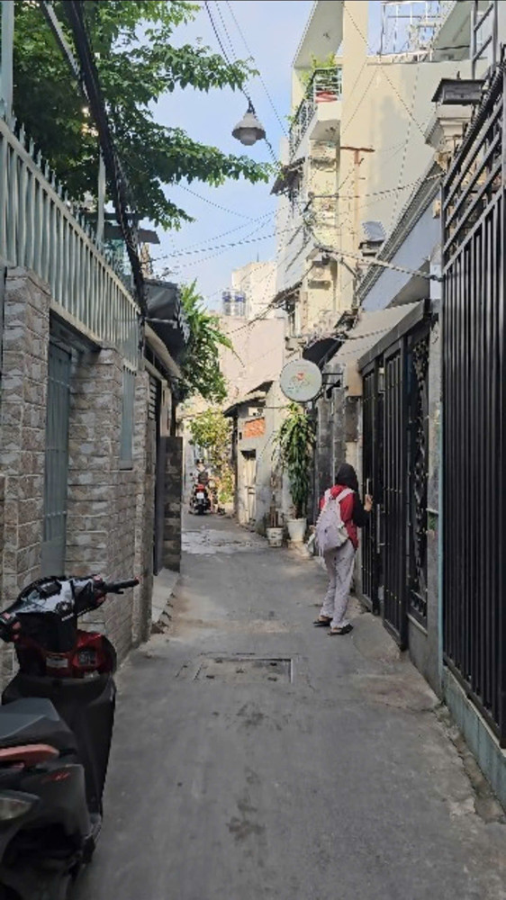 Bán Nhà Mới Quận 4 Không Quy Hoạch Dtsd 46 M2 Chỉ 3Đ Sát Mặt Tiền Xe Hơi