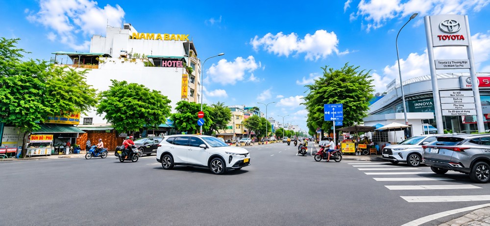 Cho Thuê Nhà Mặt Tiền Nguyễn Hữu Tiến 90M², 2Tầng- 15Triệu,Gần Aeon