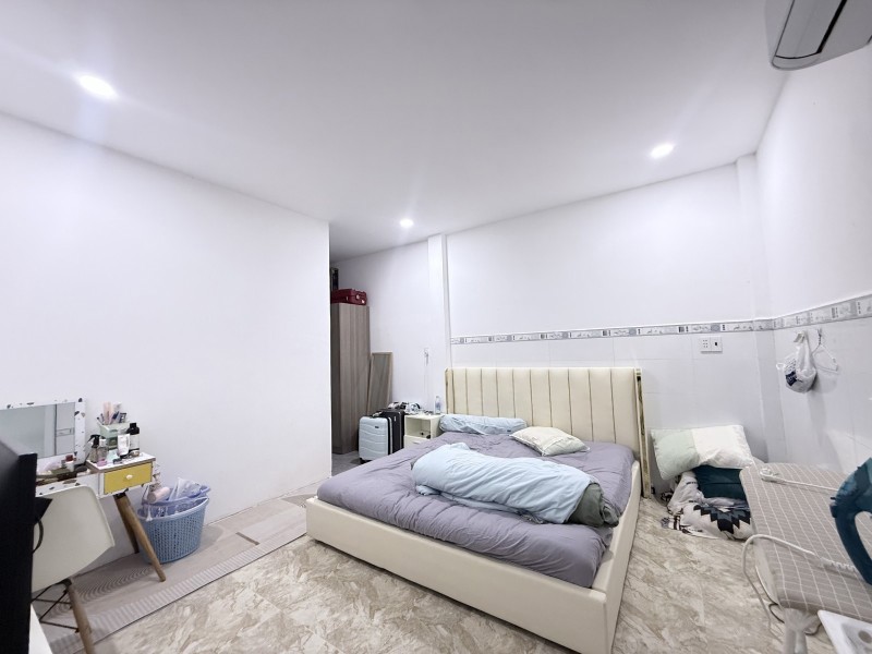 Bán Nhà 95M2, Đường Ngõ Đỗ Xuân Hợp, Phước Long B, Q9, Thủ Đức, Tp Hcm. Giá 5.98 Tỷ
