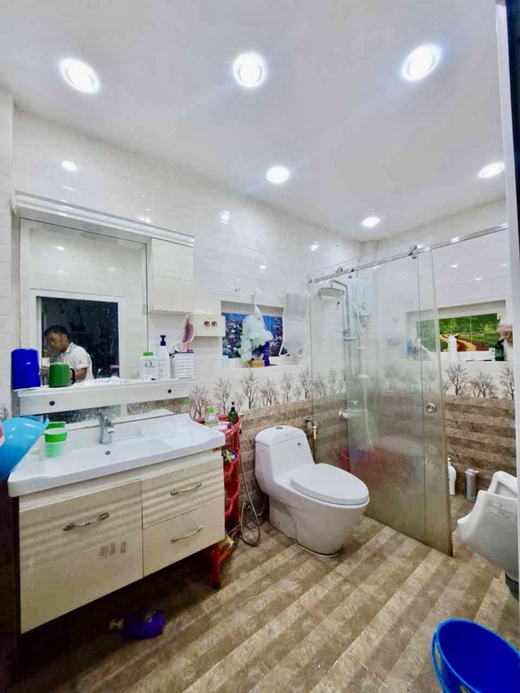 Bán Nhà Hẻm Xe Hơi Trương Đình Hội – Quận 8 – Gần 100M2 – Nhỉnh 5 Tỷ – Lh 0784968131