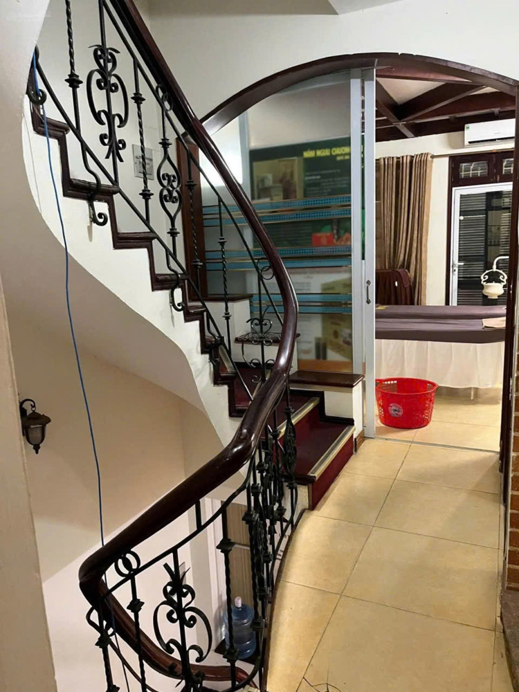 Cho Thuê Nhà Mặt Phố Phạm Tuấn Tài – Cầu Giấy 60M² × 5 Tầng Mt 5M 33 Triệu/tháng