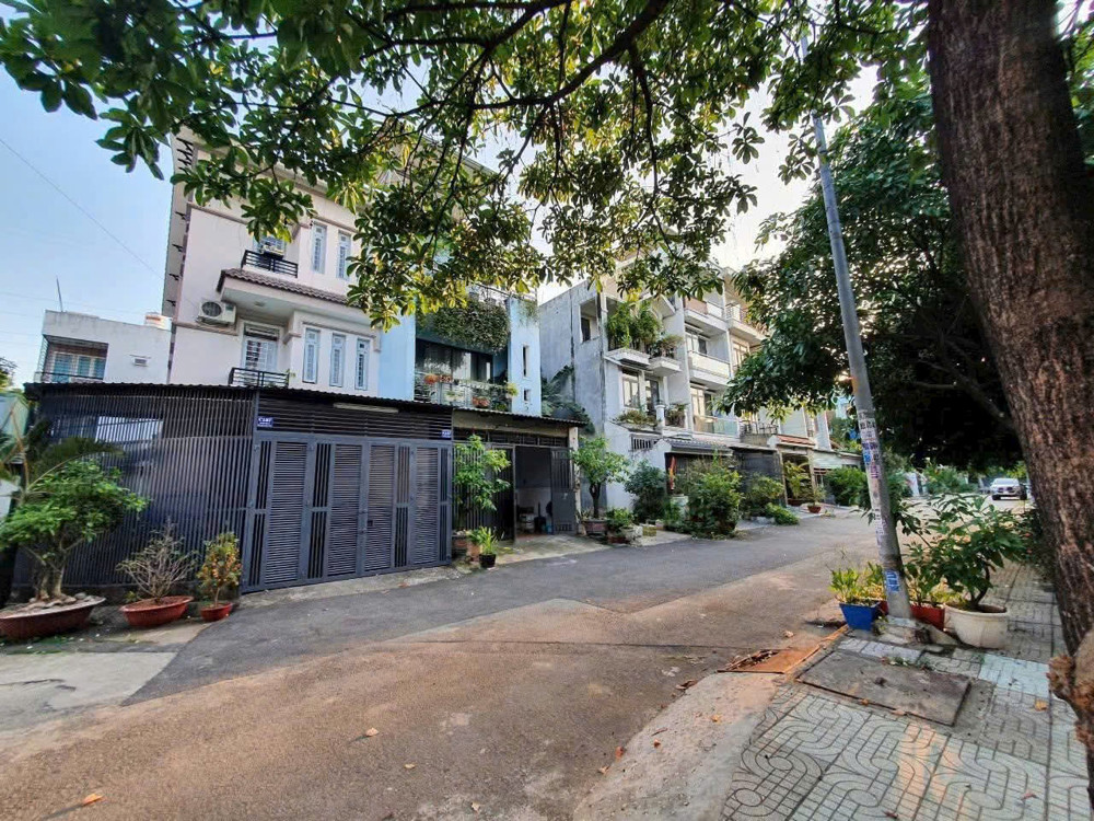 Cho Thuê Kho Xưởng Lê Thị Riêng – Quận 12 - 600M² – 45Tr/tháng!
