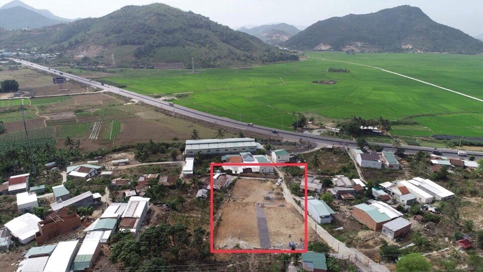 Đất Hai Mặt Tiền Hẻm 4M, Khu Phân Lô Cách Đường Ql1 Vĩnh Phương Nha Trang Chỉ 50M