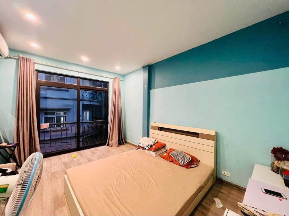 Cho Thuê Nhà Nguyên Căn Hai Bà Trưng 35M² × 4 Tầng 4Pn – 3Wc 15 Triệu/tháng