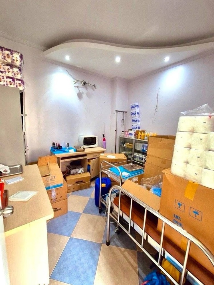 Bán Nhà Khương Đình, Hn, Dt 50 M2, 6 Tầng, Giá Bán 16.8 Tỷ Mô Tả: Nhà Lô Góc Mặt Phố, Vỉa Hè Rộng