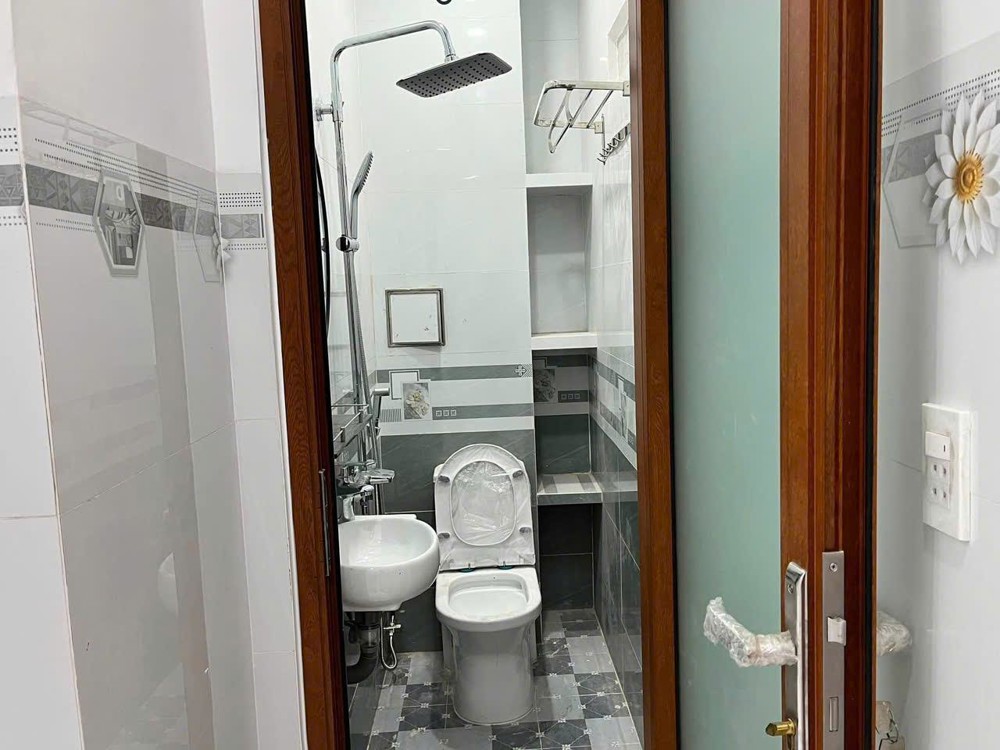 Cho Thuê Nhà Mặt Phố Đường 14A, Đức Hòa Hạ, 120M2, 2 Tầng, Giá 14 Triệu/tháng. Lh: 0937477489