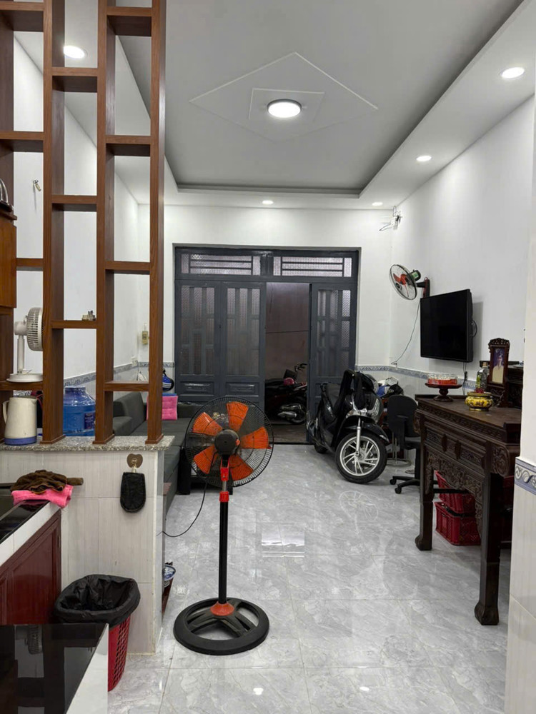 Kẹt Tiền Bán Gấp Nhà Xã Xuân Thới Đông, Huyện Hóc Môn, Thành Phố Hồ Chí Minh