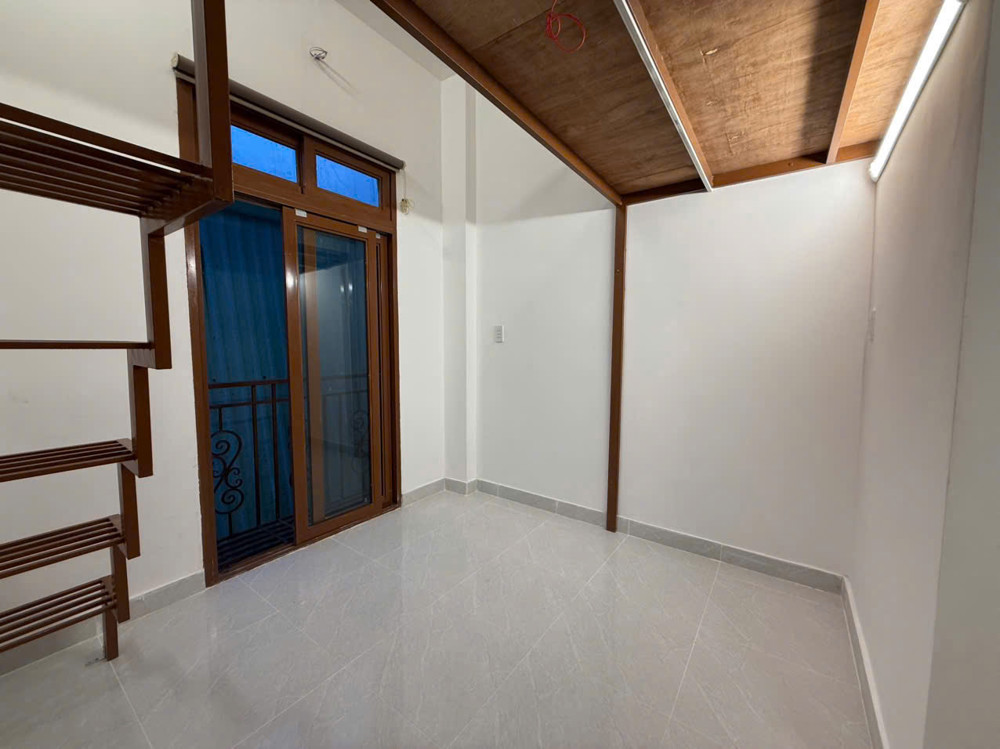 Phòng Mới Xây – Full Nội Thất – Chỉ Cần Xách Vali Vào Ở