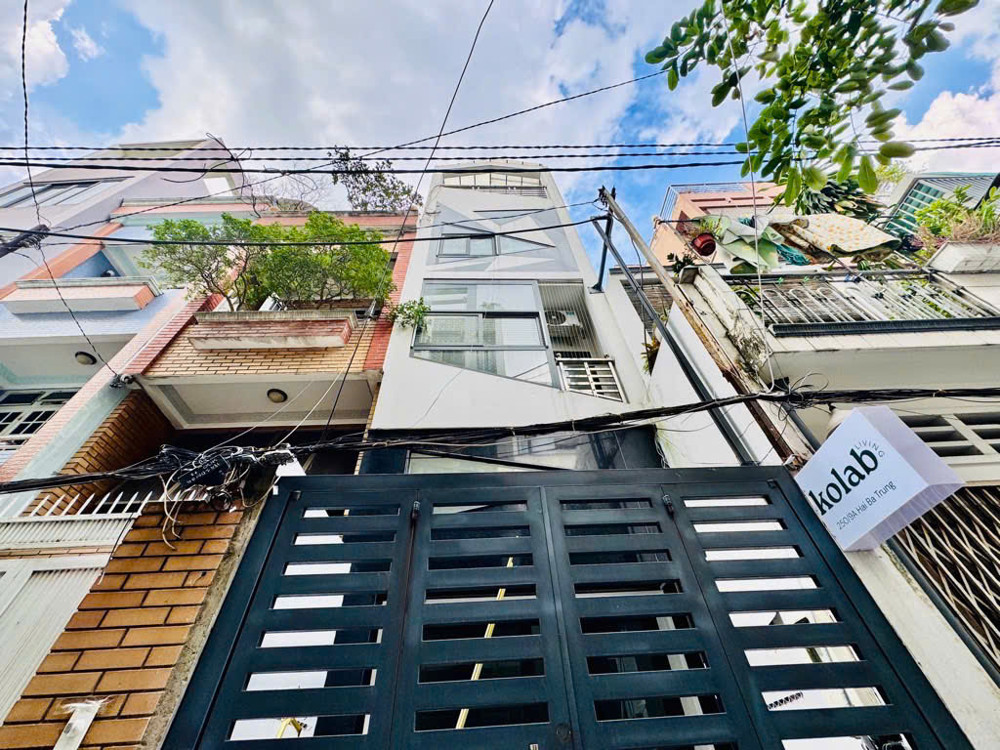 Bán Chdv 6 Tầng Mặt Tiền Hxh Đ.hai Bà Trưng, Quận 1 - View Nhà Thờ & Chợ Tân Định Nổi Tiếng - Sẵn