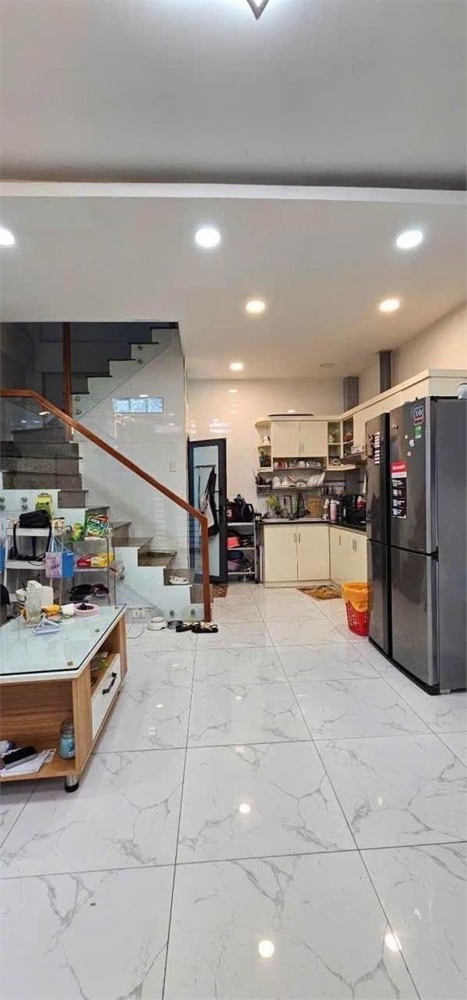 Nhà Đẹp Hoàn Công Đủ Ở Ngay - Ngang 4M - Trung Tâm Quận 11