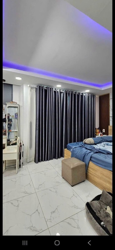 Nhà Đẹp Hoàn Công Đủ Ở Ngay - Ngang 4M - Trung Tâm Quận 11