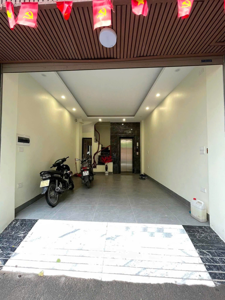 Cho Thuê Nhà View Hồ Tây – Trích Sài, Tây Hồ 36M² × 8 Tầng 4Pn – 5Wc 39 Triệu/tháng
