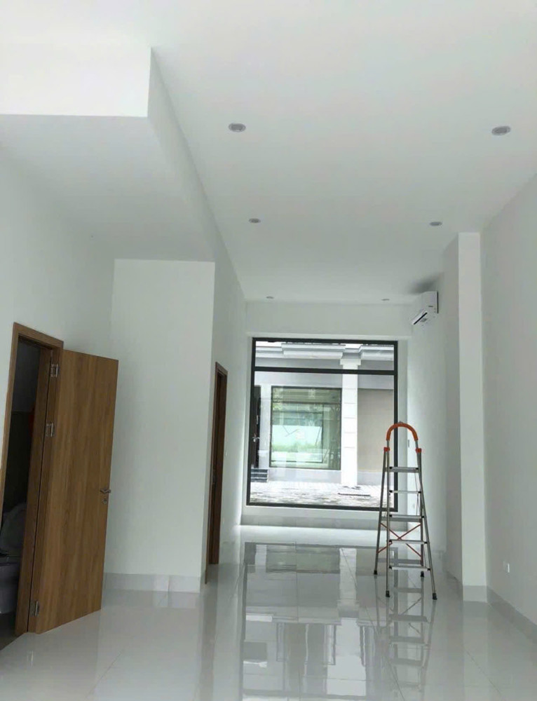 Cho Thuê Shophouse The Manor Central Park – Nguyễn Xiển 75M² × 5 Tầng Mt 5M 33 Triệu/tháng