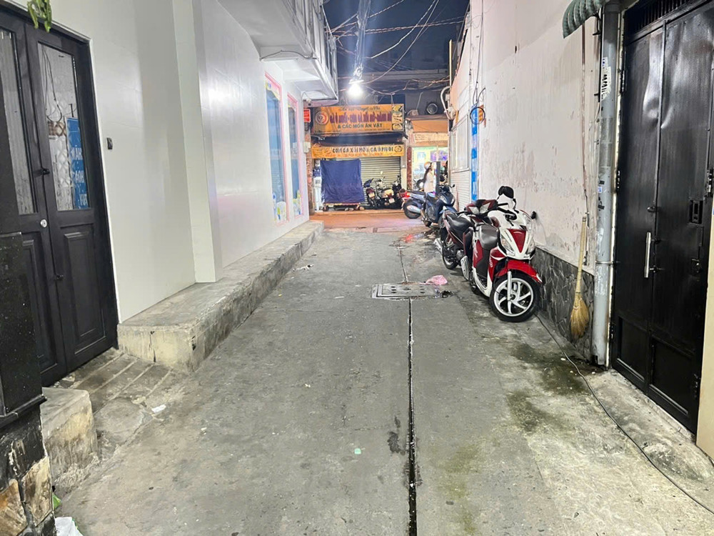 Bán Nhà 43M2, 4 Tầng, 5Pn, Hẻm Xe Hơi Bùi Thị Xuân, Tân Bình – 8.6 Tỷ