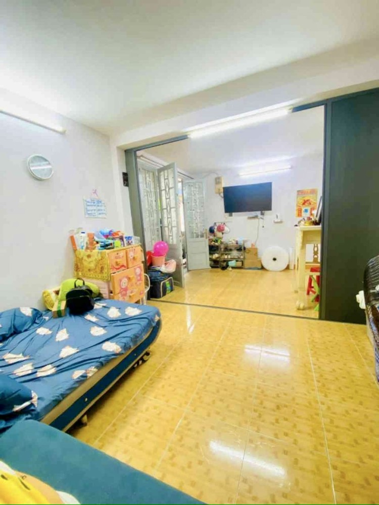 Bán Nhà 3 Tầng Hưng Phú - Quận 8 - 51M2- 4Pn- Nhỉnh 4 Tỷ- Gọi Ngay 0784968131