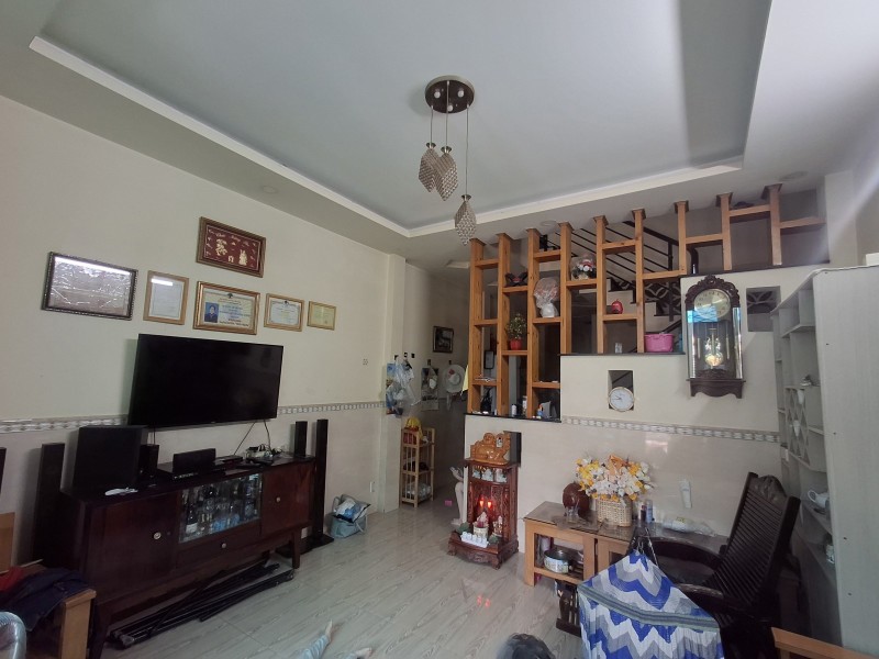 Bán Nhà 3 Tầng, Đường Số 2, Hiệp Bình Phước, Thủ Đức, Tp Hcm. Dt 89M2, Giá 7,1 Tỷ, Sổ Hồng Riêng