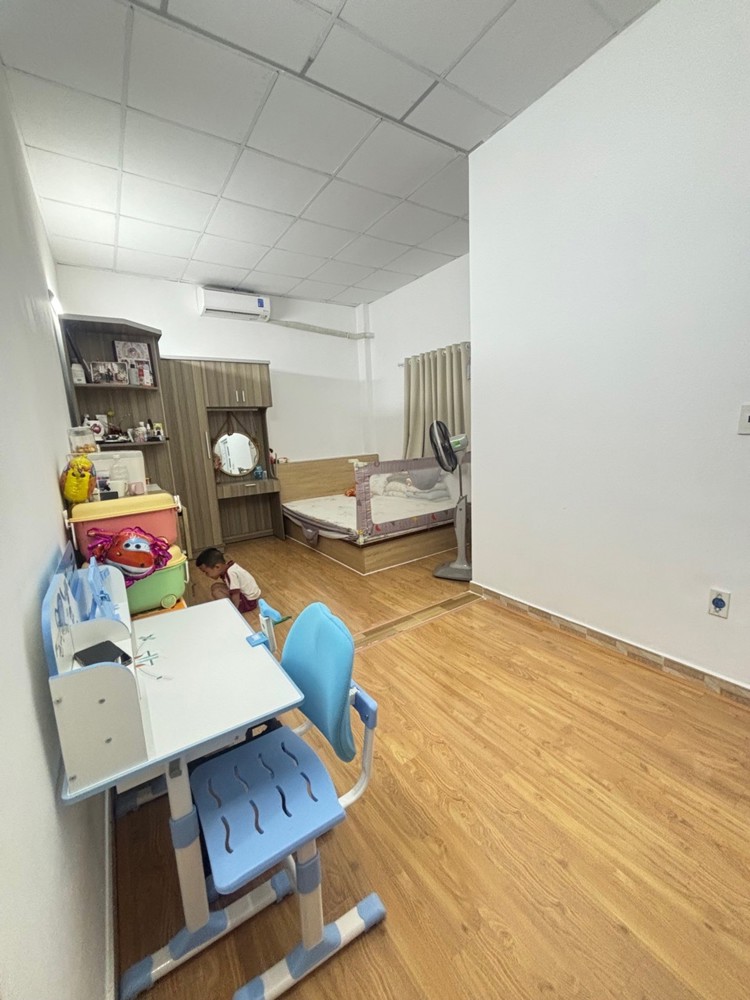 Nhà Mới Keng Vô Ở Liền Chỉ 6 Tỷ Nhỉnh(tl)
