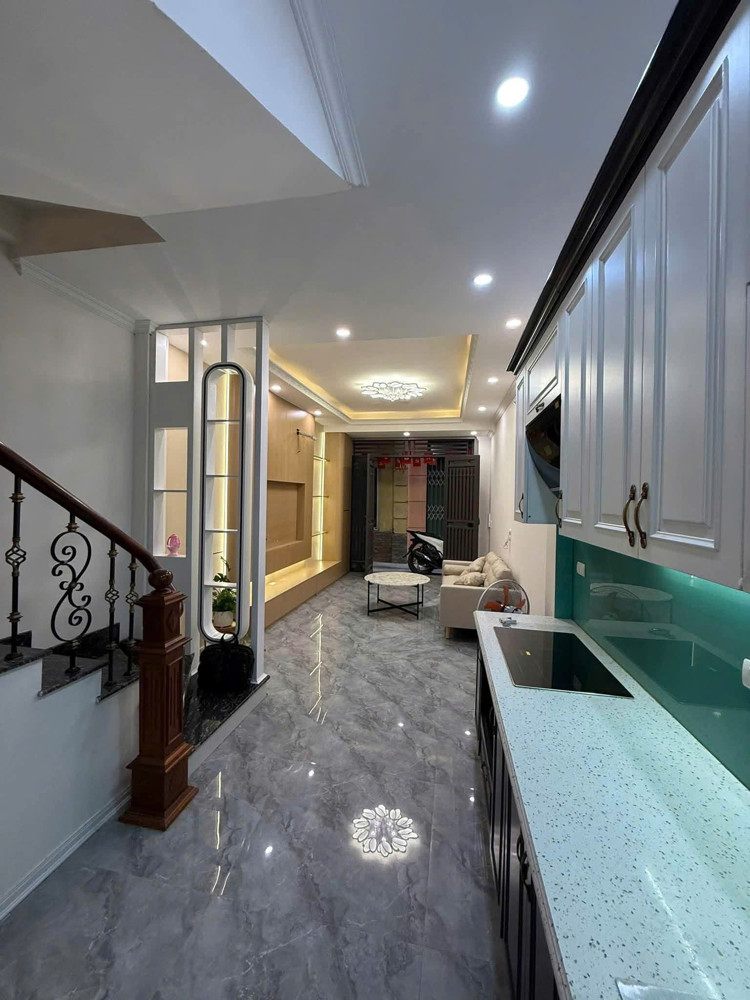Chính Chủ Cho Thuê Nhà Định Công 5 Tầng 3Pn – 4Wc 13,5 Triệu/tháng