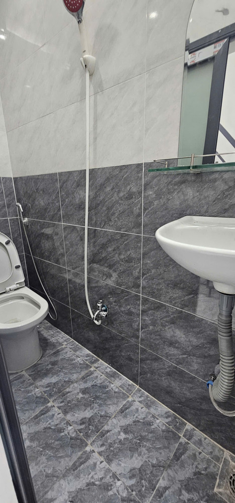 Sát Mặt Tiền Vĩnh Khánh Tôn Đản Q4hơn 1 Tỷ