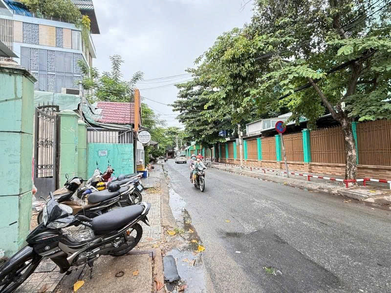 Bán Đất Trống - Mặt Tiền Hẻm 12M Thống Nhất - Nguyễn Văn Lượng, 10X30m, Chỉ 36,9 Tỷ
