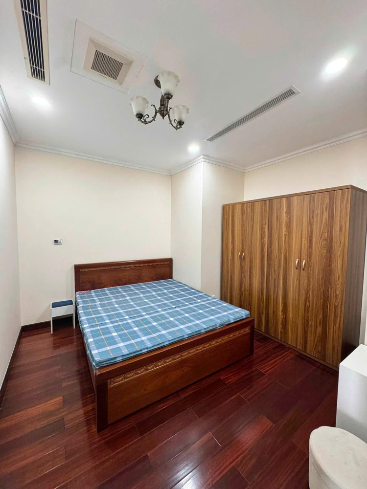 Cho Thuê Căn Hộ Royal City – Ra 105M² 2Pn – 2Wc Full Nội Thất 20 Triệu/tháng