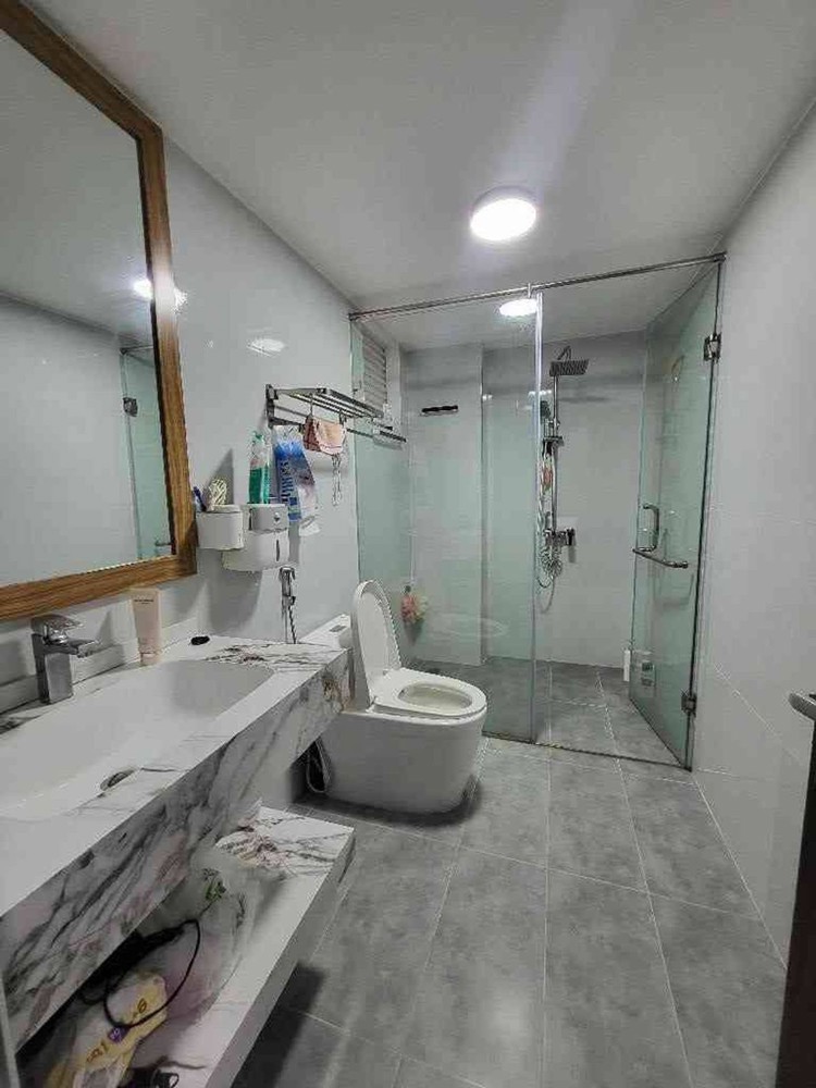 Bán Nhà Giáp Bát, Hn, Dt 32 M2, 5 Tầng, Giá Bán 8.8 Tỷ Mô Tả: Nhà Gần Bến Xe Giáp Bát Giao Thông