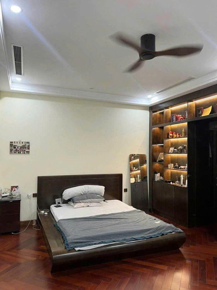 Cho Thuê Biệt Phủ Sân Vườn Quảng An – Tây Hồ 200M² × 2 Tầng 25 Triệu/tháng