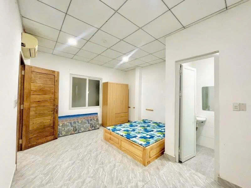 Bán Nhà Mặt Tiền Phạm Văn Bạch - Gần Tân Sơn, 9,8X34m, 7 T - 50 Pn - Hđt 350Tr, 75 Tỷ