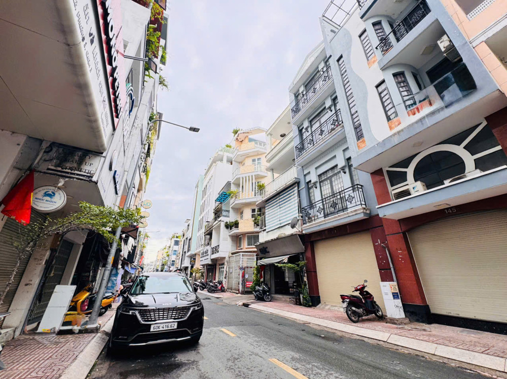 Quận 3: Chính Chủ 0938676685 Bán Nhà 4 Tầng Mặt Tiền Bàn Cờ, P.bàn Cờ- Ngang Đẹp 4,7M*14,5M- Vị Trí