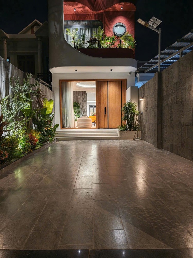 Nhà Mặt Tiền Dương Cát Lợi, 5X30m, Đẹp Rạng Ngời, Xem Là Thích Ngay