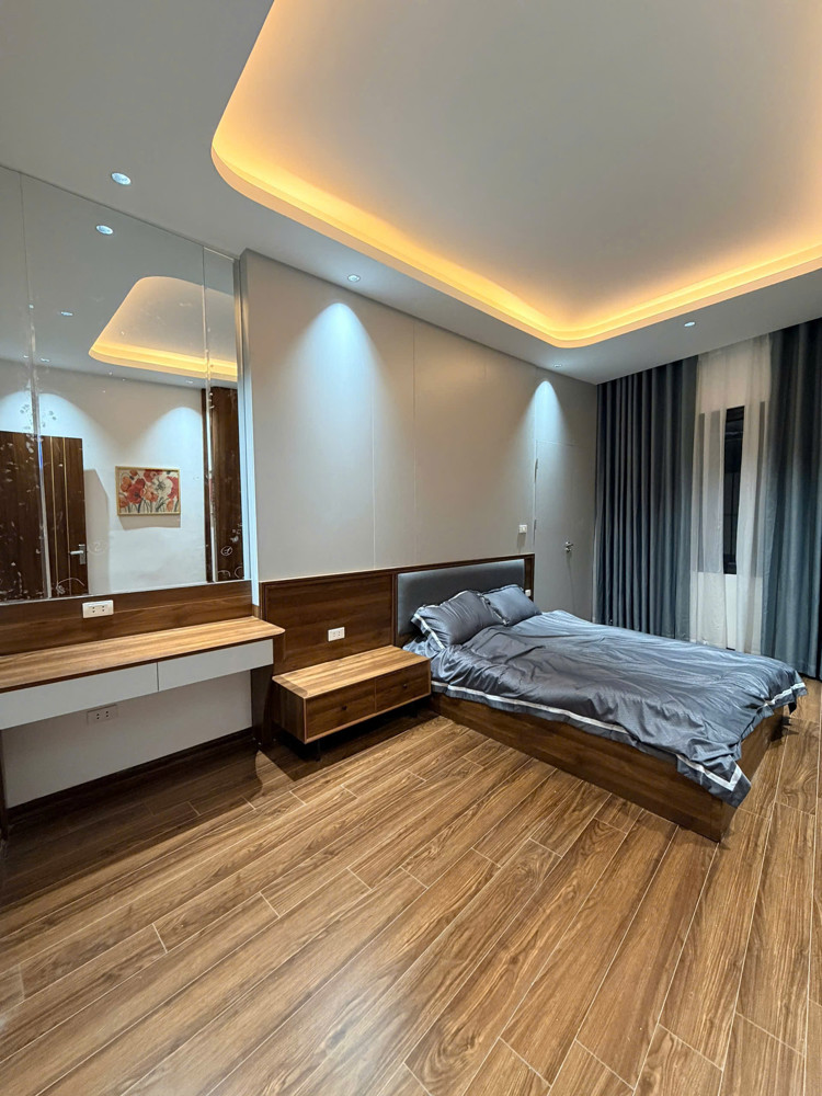 Cho Thuê Nhà Nguyên Căn Hồ Ba Mẫu – Đống Đa 35M² × 6 Tầng 3Pn Thang Máy 16 Triệu/tháng
