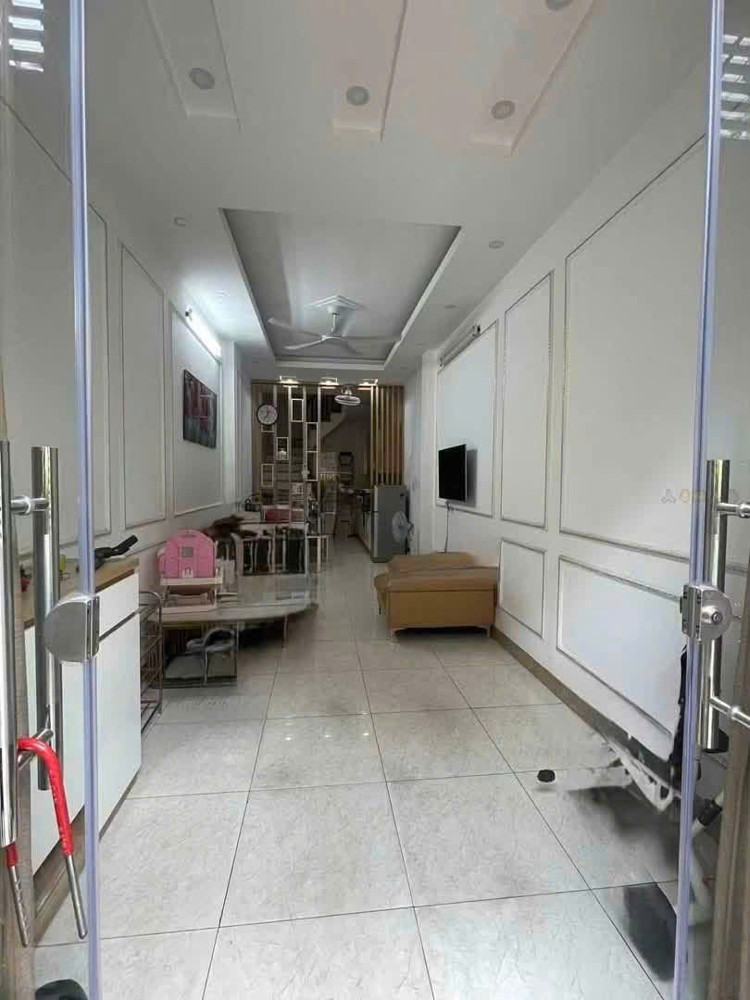 Cho Thuê Nhà Nguyên Căn Trần Khát Chân – Hai Bà Trưng 35M² × 5 Tầng 3Pn 13,5 Triệu/tháng